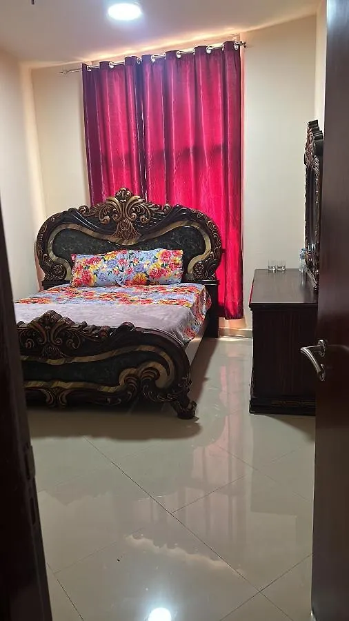 Sweet Home Dubai 0*,